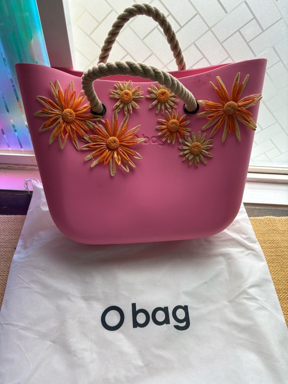 O bag Standard Raffia Floral in Pink